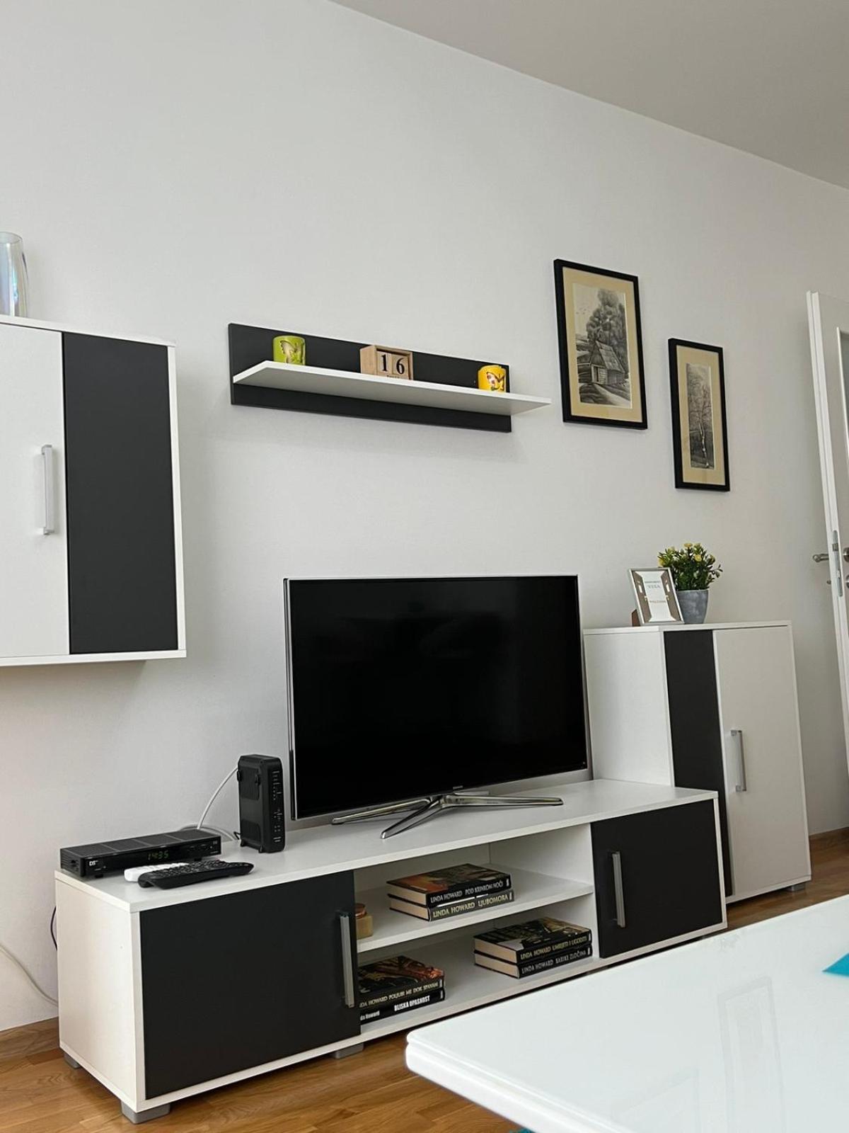 Apartment Yesa 트라브니크 외부 사진